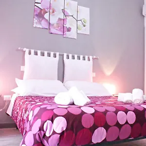 *** Couette-café Like Family House Italie