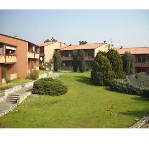 Comodo Al Lago E Gardaland Castelnuovo del Garda